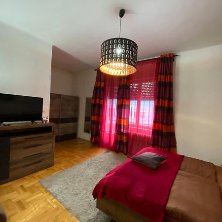 Monolit Budapest Center Guesthouse المظهر الخارجي الصورة