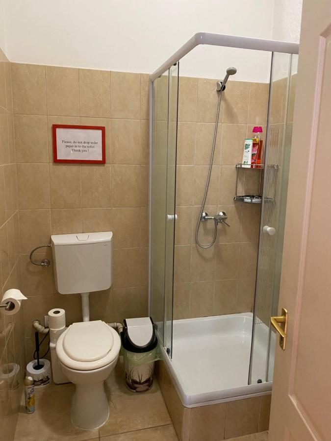 Monolit Budapest Center Guesthouse المظهر الخارجي الصورة